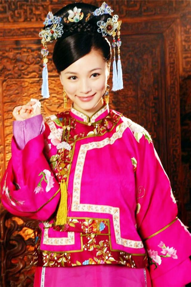 冯绍峰个人简历资料，1978年属什么生肖（还是冯绍峰前女友的她）