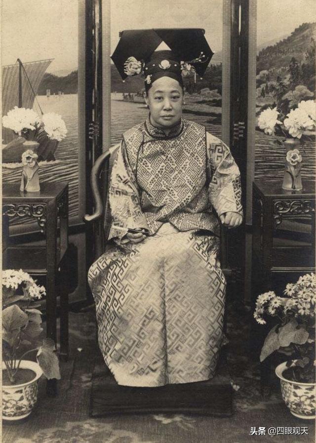 出月子挪窝必须娘家人来接吗，关于满月挪窝或离窝的传统说法（她为何有机会封妃省亲）