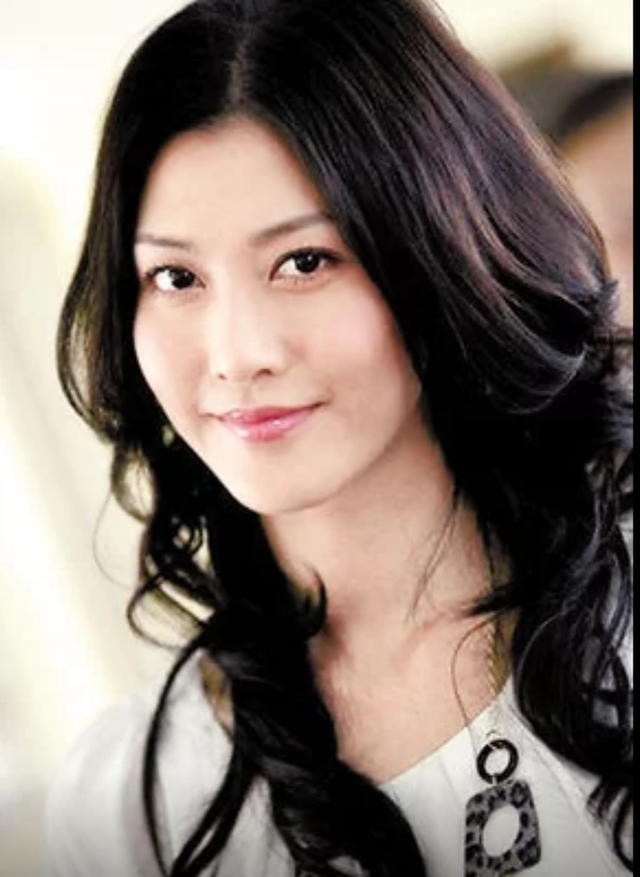 2,哪些演员因角色反差太大而被记住呢?尔晴和嫣儿居然是同一个人