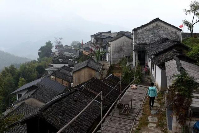 黄山土特产，黄山土特产有哪些（安徽黄山下藏2个好地方）