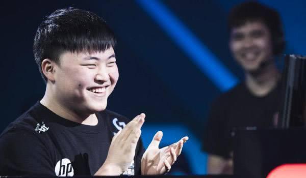 贾克斯卧虎藏龙皮肤，卧虎藏龙贾克斯估价（LOL双十一活动）