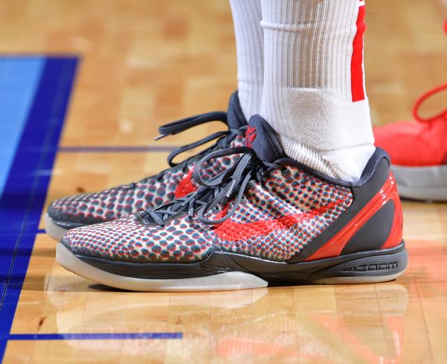 科比是几年几月几日离去，科比什么时候离去的（众多球员用自己的方式纪念黑曼巴）