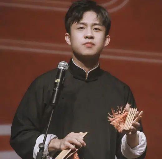 德云女孩的网名，德云社相声演员，微信头像（张云雷成名后和同门不和）