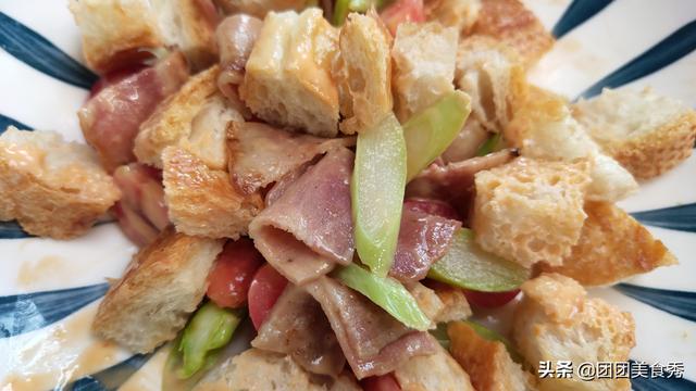 法棍面包这么硬怎么吃，法棍和全麦面包哪个热量高（让我打破了对法棍难吃的印象）