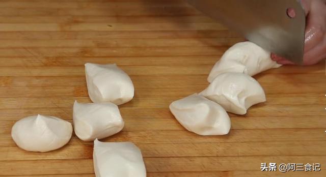 怎样烙春饼才既软又好吃，这两步万万不能省