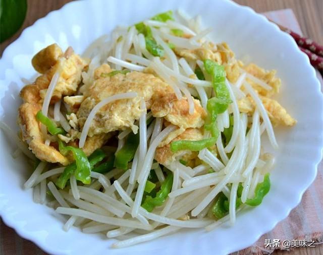 绿豆芽怎么做好吃，绿豆芽要怎么做又简单又好吃（绿豆芽的16种做法）