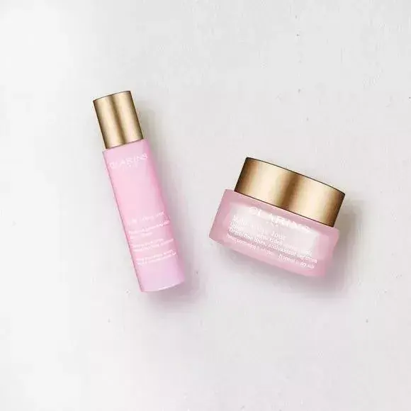 雪肌精优纯奢华套装适合什么肤质，雪肌透亮嫩肤套装（以及适合肤质<含价格>）