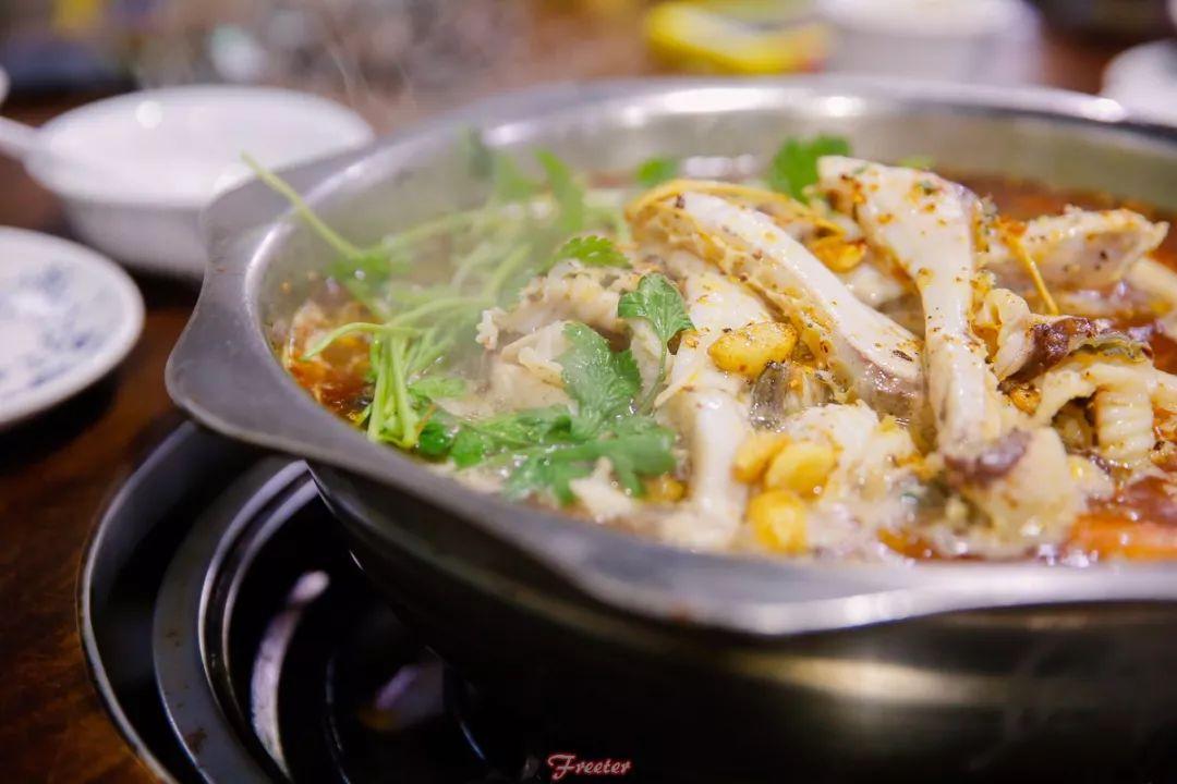 娃娃脸少女头像 鱼酱/失去分享的欲望 就是散场的开始微信，娃娃脸少女头像 鱼酱/失去分享的欲望 就是散场的开始（TA至少还能在海口大排档中再红20年）