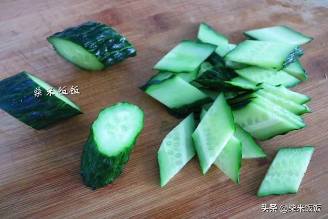 家常鸡蛋炒黄瓜做法大全，黄瓜清脆不出水