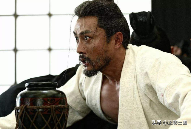 曹丕杀了几个兄弟，曹丕为当皇帝杀了几个兄弟（他们哥四个为何后来从“相爱”变“相杀”）