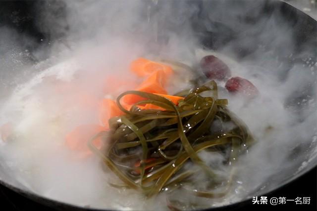 海带丝汤怎么做，怎样炒海带丝（既可以贴秋膘又能防秋燥）