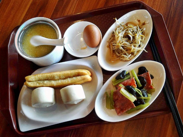 喝豆浆会胖吗，早上喝豆浆会胖吗（容易长胖的5种早餐）