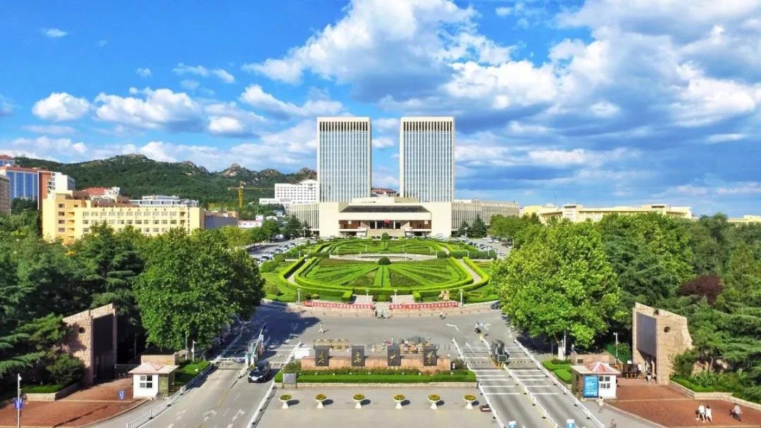 青岛大学国际学院（坐拥三个校区）