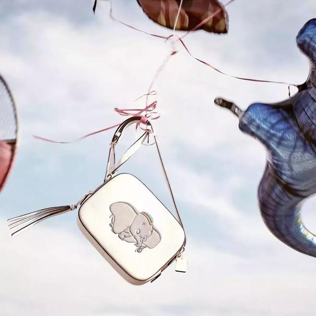 mk包包属于什么档次，MK包包属于什么档次（这五个颜值与质感均在线的包包品牌）