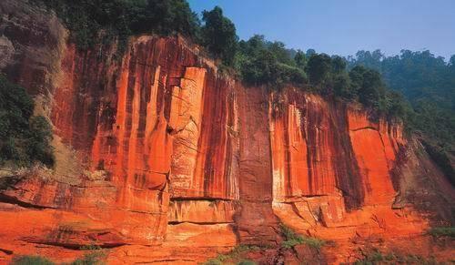 江西主要是什么地形，江西主要是什么地形类型（中国七大丹霞美景地）