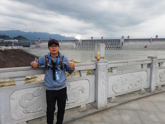 三峡大坝在哪里，四川三峡大坝在哪里（全方位展现三峡大坝的雄伟壮观）