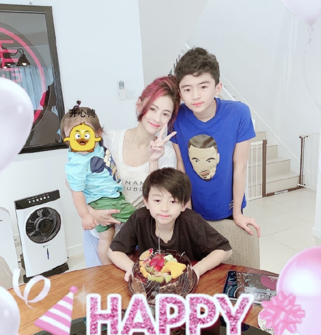 张柏芝的生日是几月几号，张柏芝的生日是几月几号啊（张柏芝40岁生日）