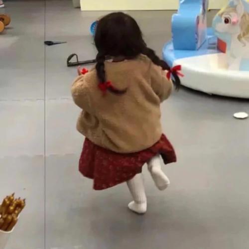 顶呱呱的意思是什么，顶呱呱的意思是什么e（男女通用的宝宝取名字大全带含义-可爱点）