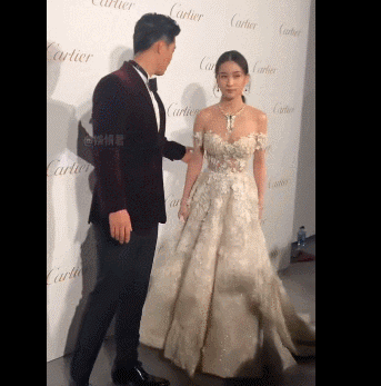 窦骁何超莲分手原因，何超莲窦骁分手是真的吗（其实人家的恩爱都藏在细节里）