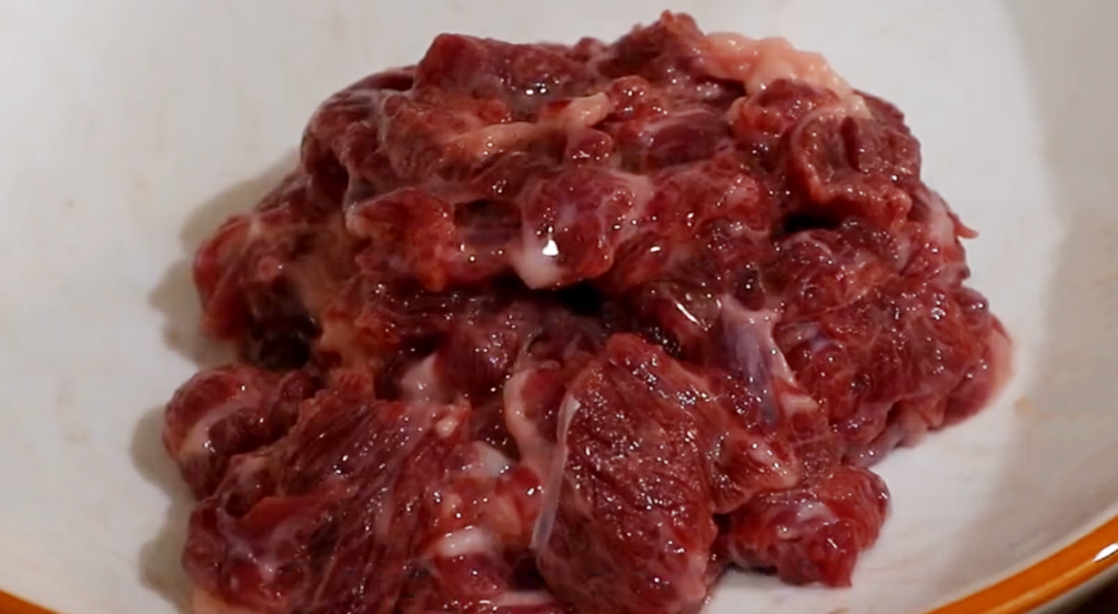 图片[2]-【仔姜炒牛肉】做法步骤图 鲜辣嫩滑下酒又下饭 过瘾-起舞食谱网