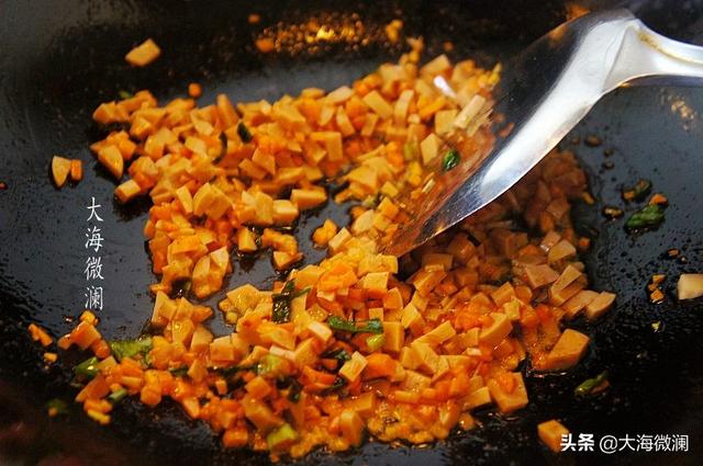 饭包怎么做好吃，白菜饭包怎么做好吃（东北饭包这样做）