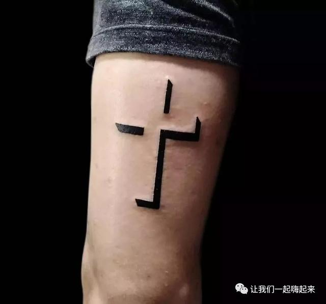 戴十字架有什么禁忌，戴十字架的忌讳和讲究（十字架——不只是种信仰）