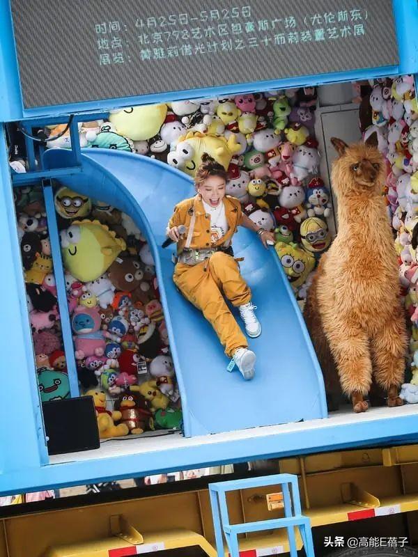 超女黄英身价过亿，超女黄英是哪里人？详细点|（爆红的至今“月光”）