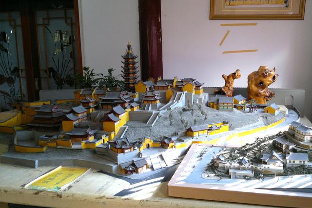 南京鸡鸣寺怎么去，南京鸡鸣寺怎么去（其中一座是“南朝第一寺”）