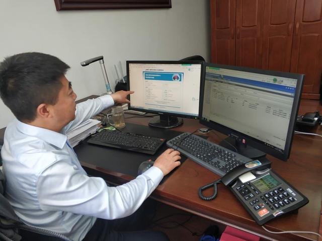 哈尔滨市人力资源和社会保障局官网，2022黑龙江社保社保缴费基数标准调整（参保一年就可以申请技能提升补贴）