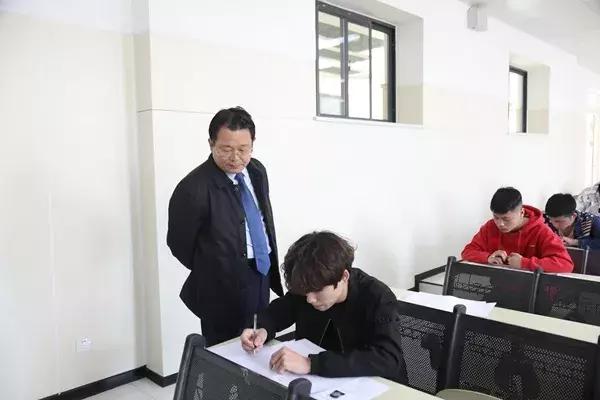 郑州职业技术学院官网，2021年郑州职业技术学院开设专业及招生专业目录表（郑州职业技术学院2019单独招生3612人报考）