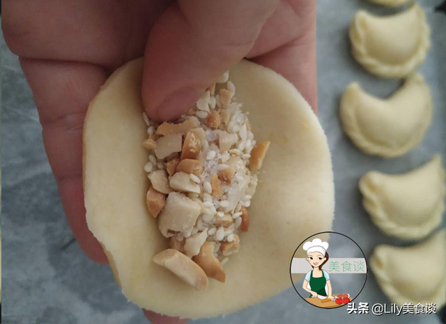 油角的做法与配方，经典广式油角的制作方法（这小吃是儿子的最爱）