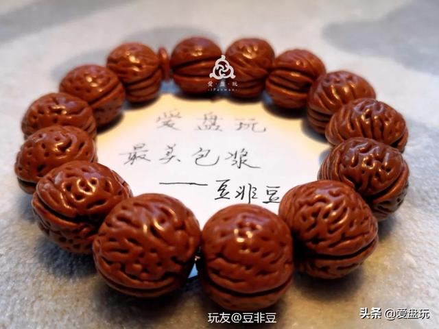 野桃核手串最忌讳，野生小核桃手串（冬天要来了，盘什么串最靠谱）