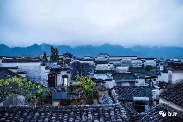 安徽月亮湾自驾游攻略，安徽月亮湾风景区（安徽这5条安徽自驾游经典线路必须去）