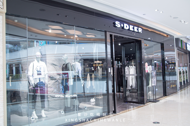 小天才z1s和z5的区别，小天才z5和z5（吃喝玩乐购5折起一网打尽）