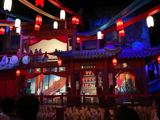 楼之越王楼,李杜祠,蒋琬墓,西蜀子云亭,六一堂,富乐堂,碧水寺,圣水寺