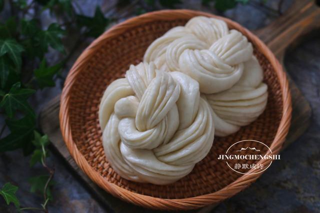 花卷的各种做法图解，教你目前最流行的花卷做法