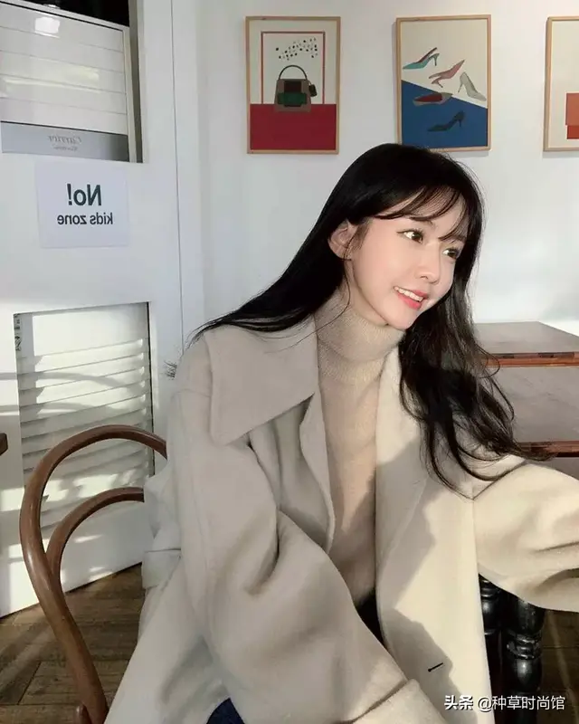 彼得潘领是娃娃领吗，彼得潘领图片（“彼得潘领”太火了）