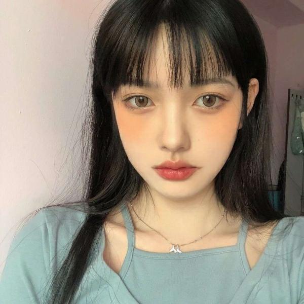 彩色头发妹妹可爱时尚，微信头像，彩色头发妹妹可爱时尚（看完图片我想染个彩虹头）