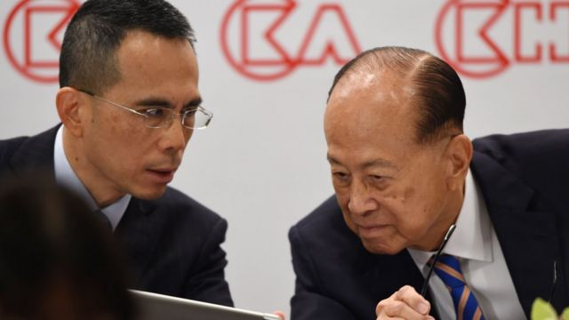 香港最大盛事:钟培生vs林作!一场拳赛突显贫富悬殊和社会矛盾