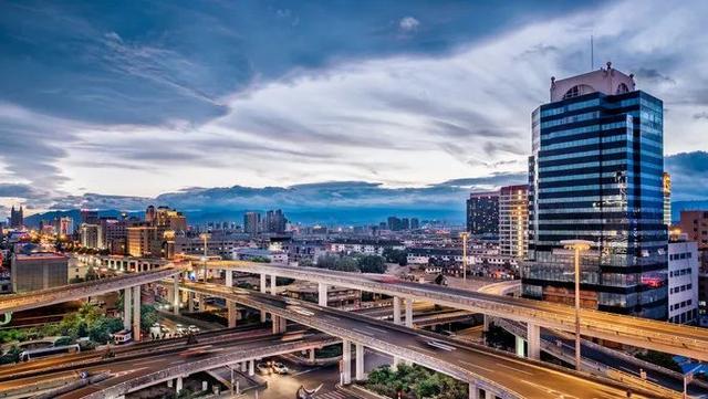 呼和浩特是几线城市，呼和浩特是几线城市2022（内蒙古城市排名来了）