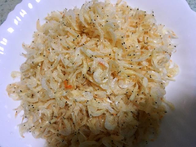 小虾皮制作方法，小虾皮制作方法步骤（宝宝补充营养不能少了虾皮粉）