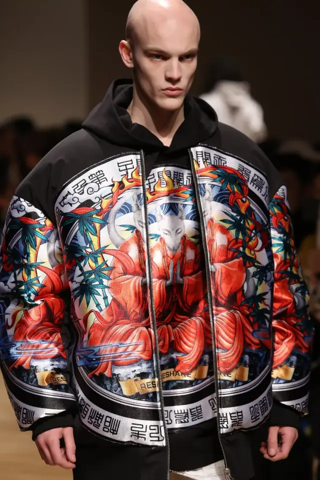 马克华菲女装什么档次，马克华菲为什么那么贵（多元艺术潮牌马克华菲彰显中国力量）