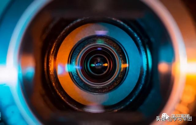 精益求精怎么造句，用精益求精造句（浅析军事记者应具备的工匠精神）