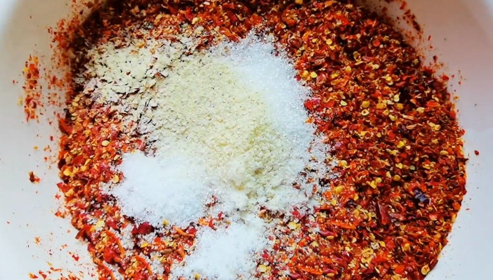 圖片[2]-【辣椒油】做法步驟圖 多加一步 拌面拌菜吃火鍋味道更香-起舞食譜網