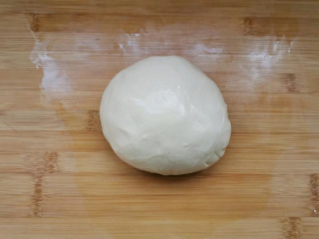 做梅干菜烤饼方法，烤梅干菜饼的做法（教你做又香又脆的梅干菜烧饼）