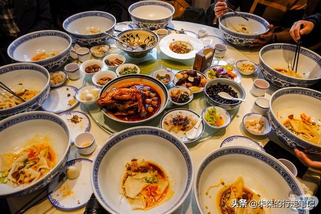 biangbiang面怎么打字出来，biangbiang面怎么打字（而是因为它的名字难写难读）