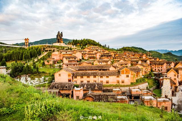 六盘水在哪个省，贵州省六盘水市盘县属于哪个区（夏季平均气温只有19.7℃）