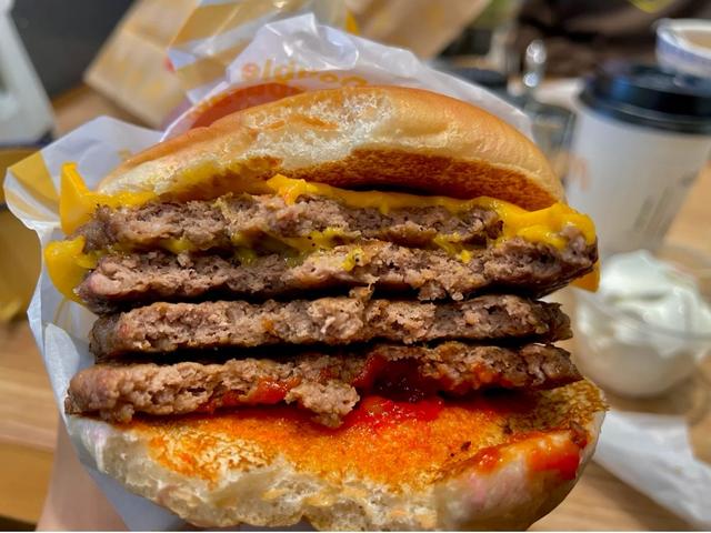 麦当劳板烧鸡腿堡，麦当劳板烧鸡腿堡6.9元（麦当劳汉堡之“隐藏吃法”）