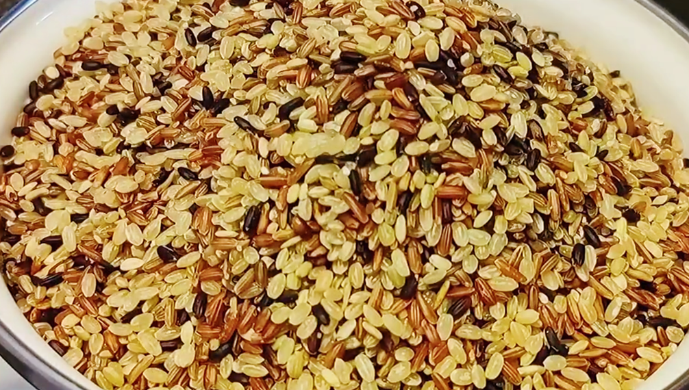 图片[2]-【三色糙米饭】做法步骤图 低脂高饱腹 营养味道好-起舞食谱网