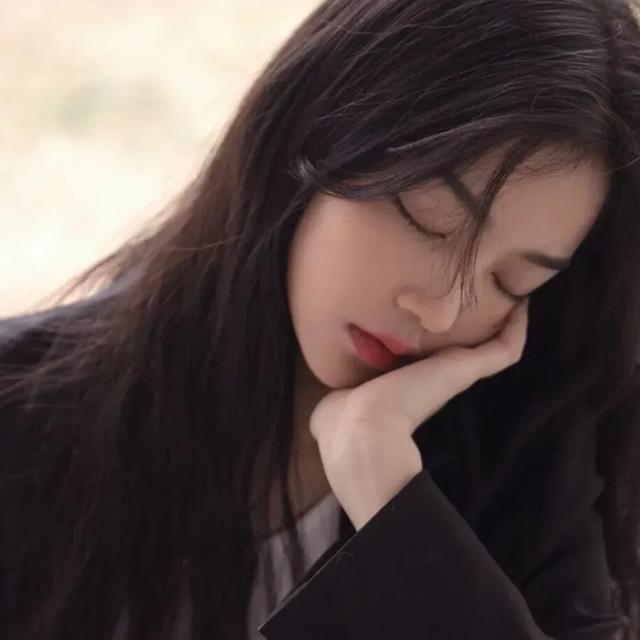 微信壁纸图片大全，微信背景图片（微信朋友圈背景图<60张>）